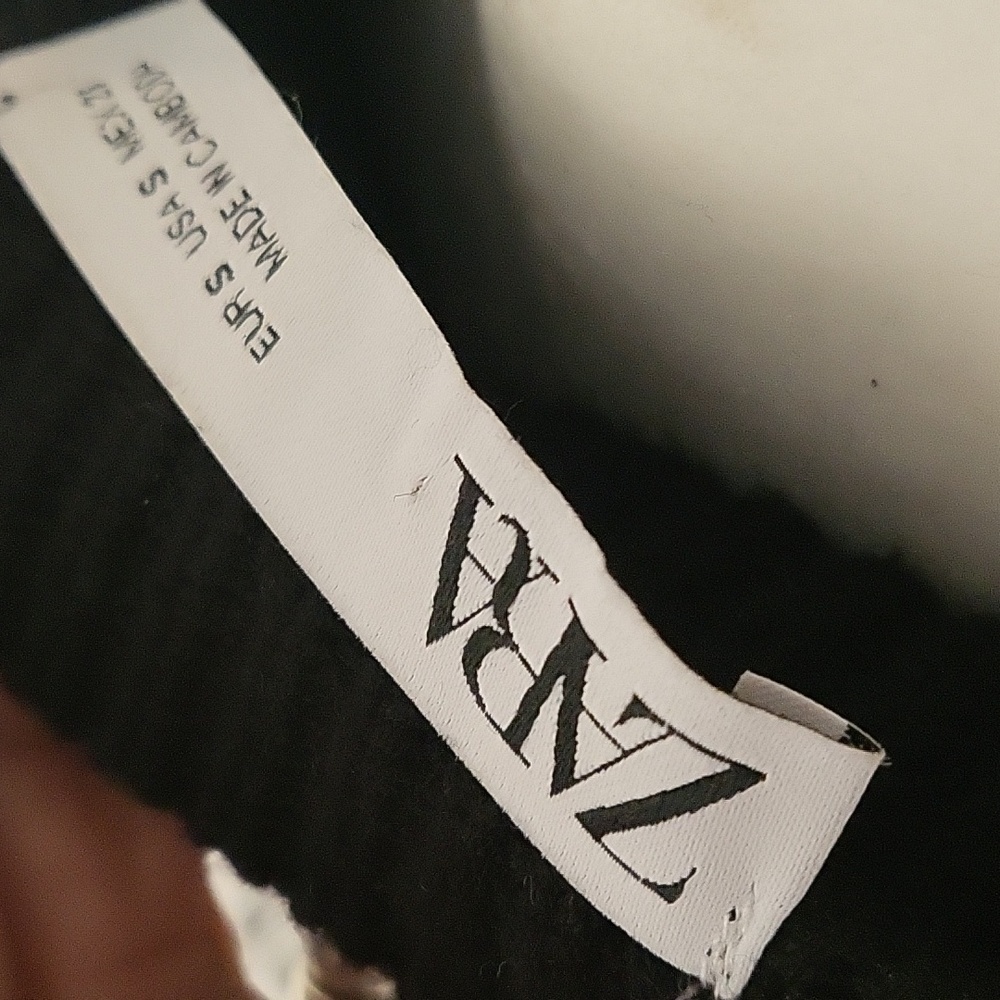 Top - Picture 4 of 4